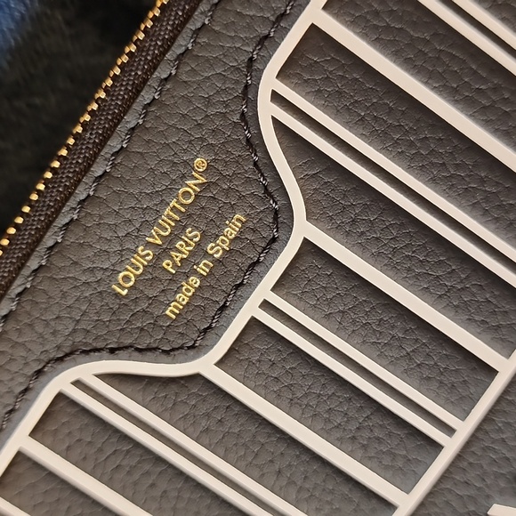 BNEW LOUIS VUITTON NEVERFULL REVERSIBLE INSIDE OUT POCHETTE POUCH BLACK WHITE - Picture 10 of 17